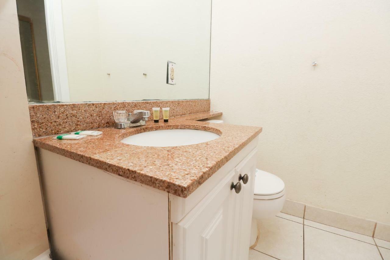 670 Partial Ocean View Hollywood Beach Dania Beach Ngoại thất bức ảnh